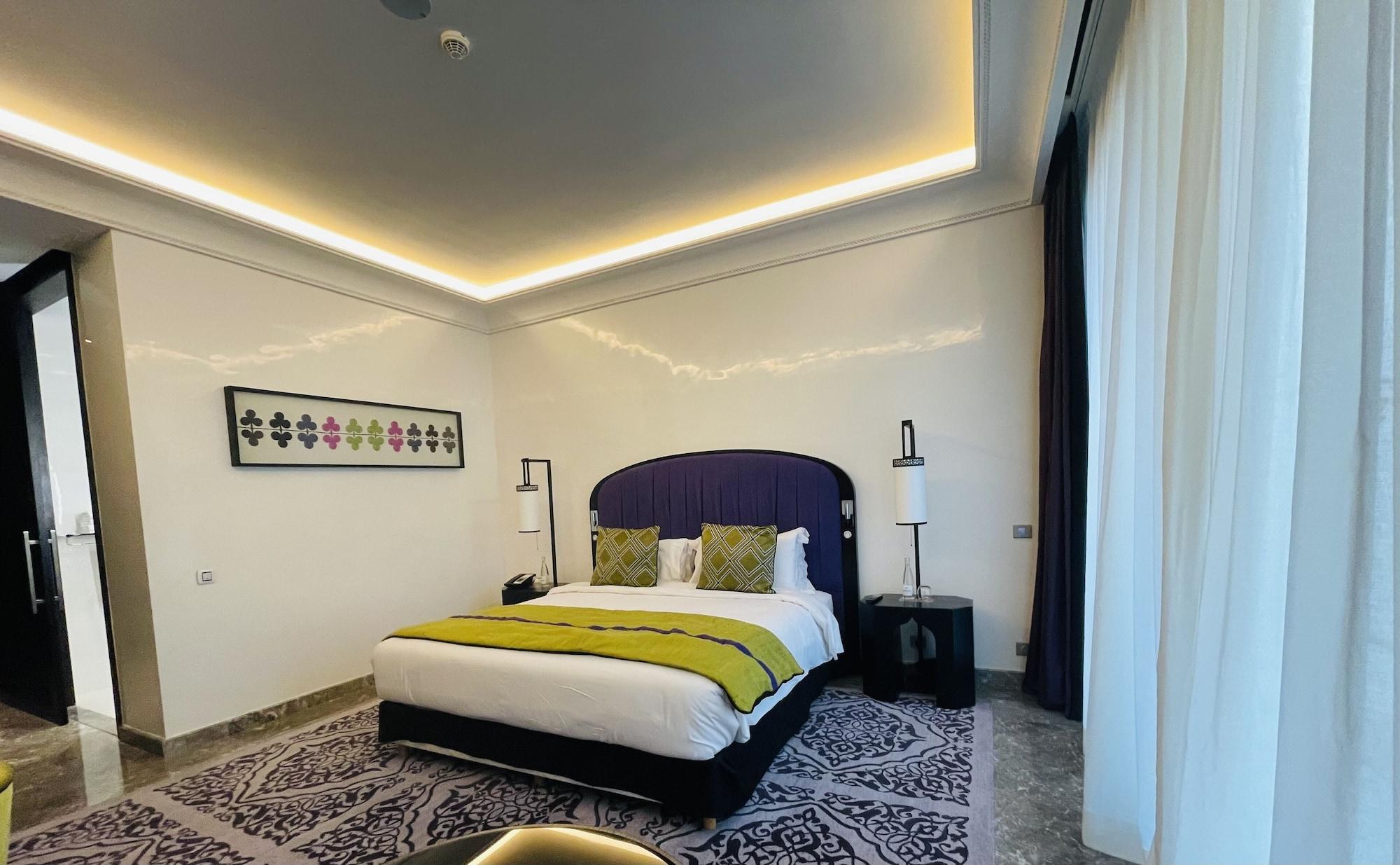 Story Hotel 5*