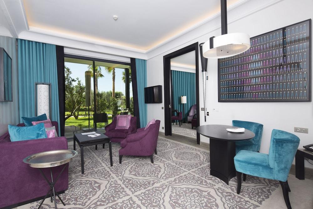 Story 5* Rabat