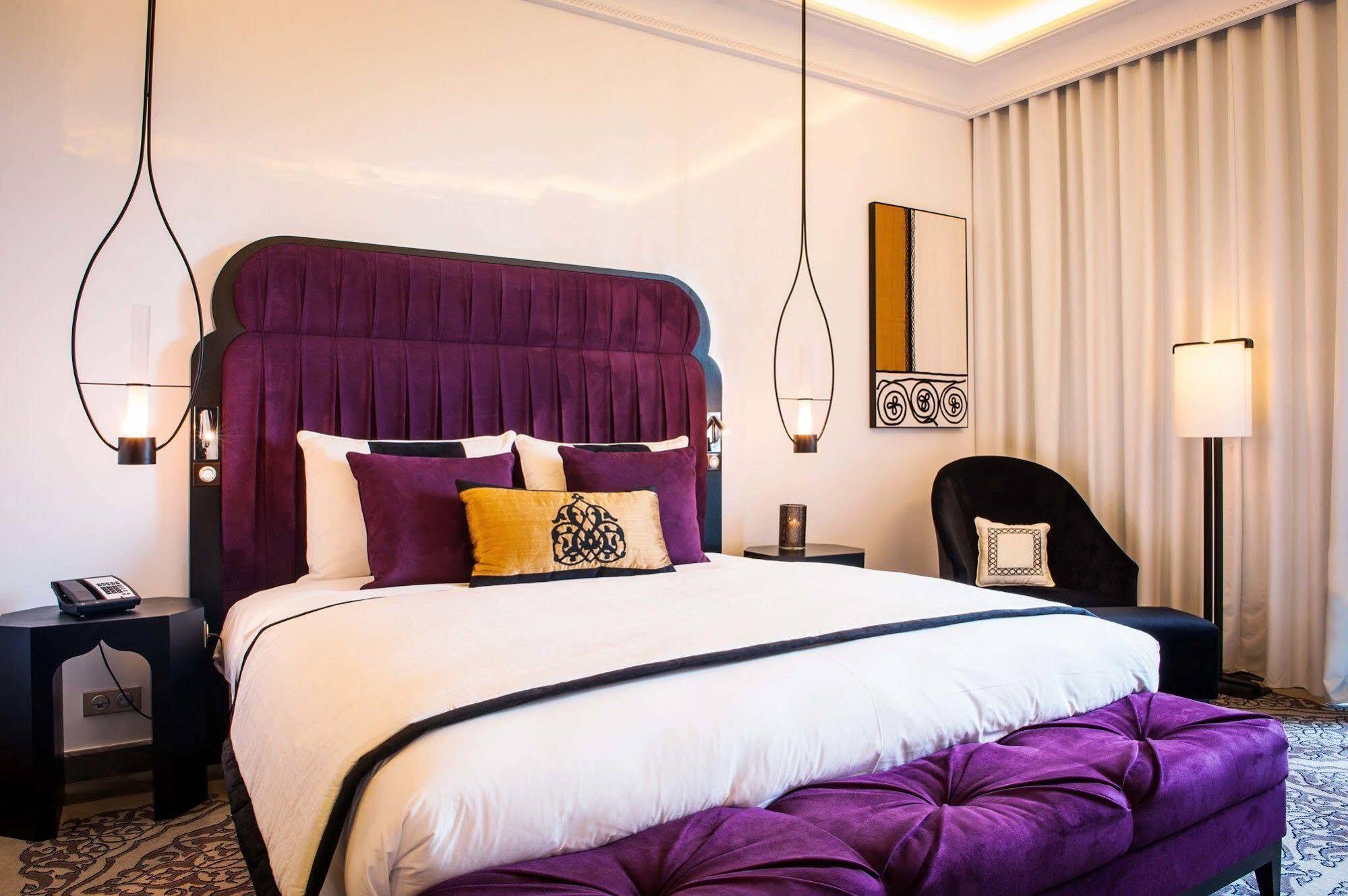 Story Hotel 5*